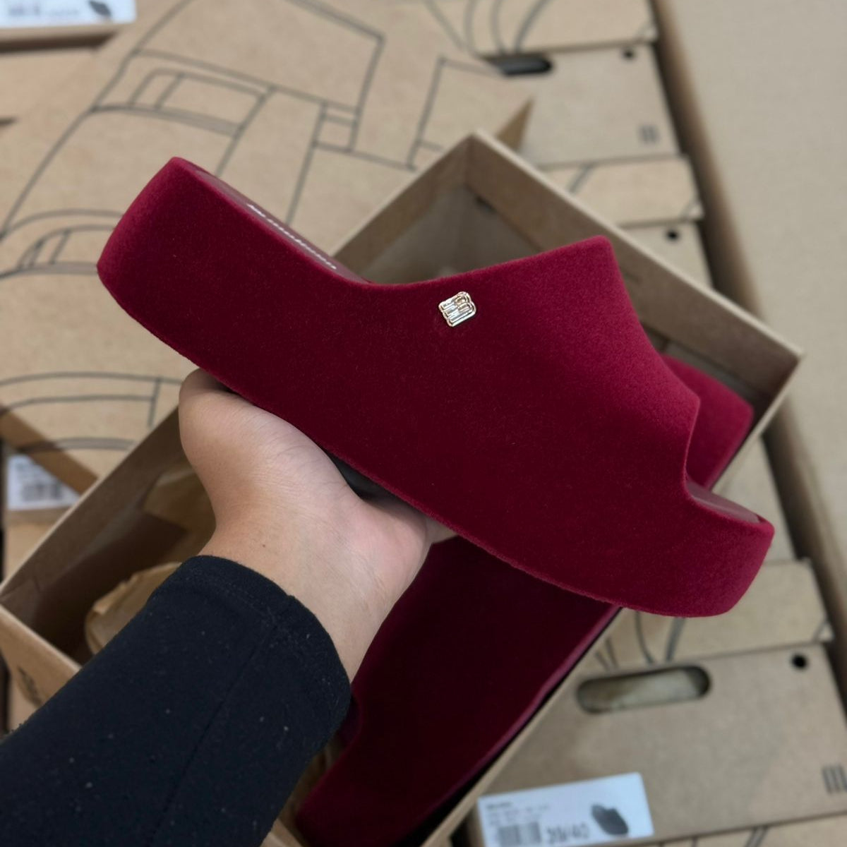 Sandália Melissa Free Platform Slide Velvet 37846