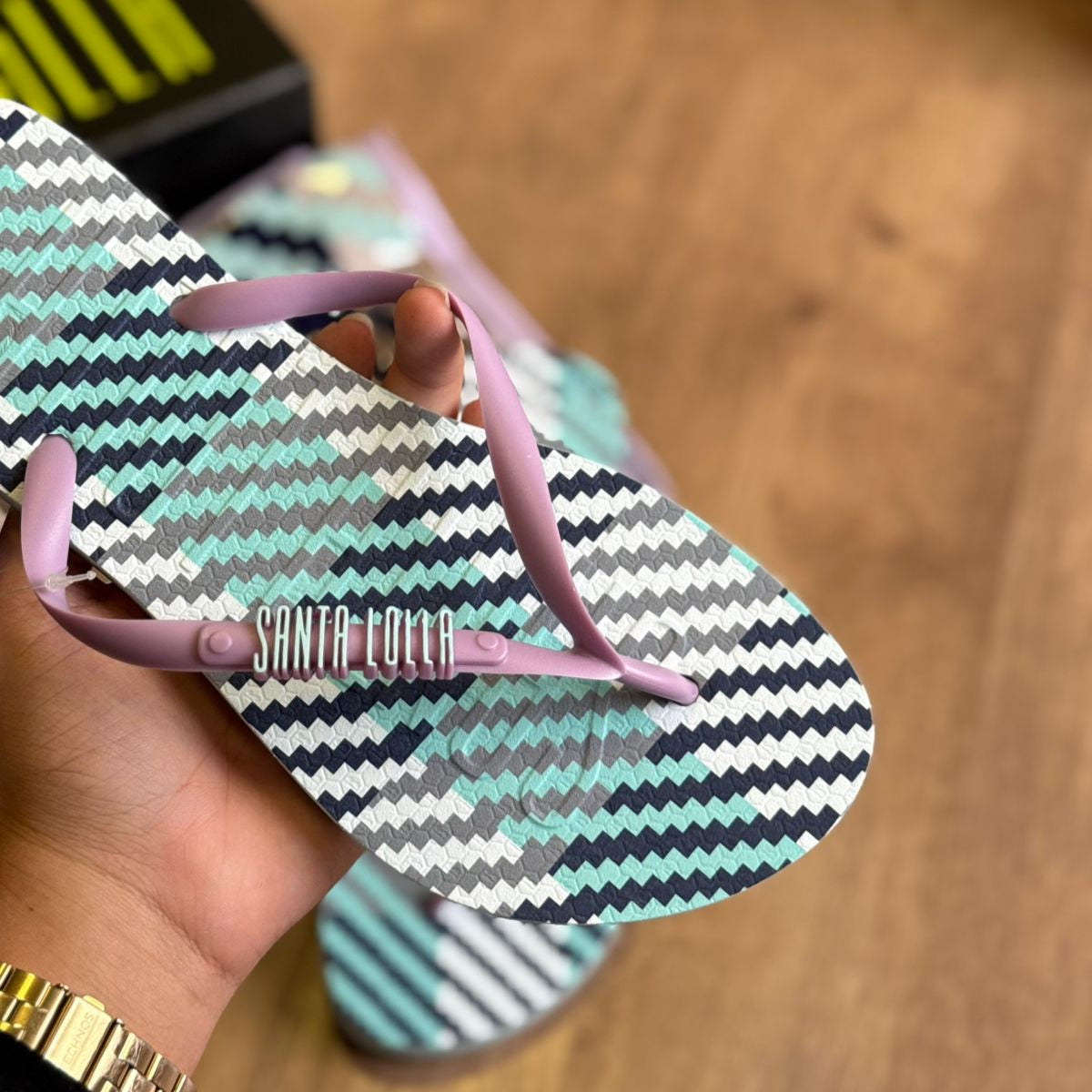 Chinelo Santa Lolla + Necessaire 0342.505A.0016