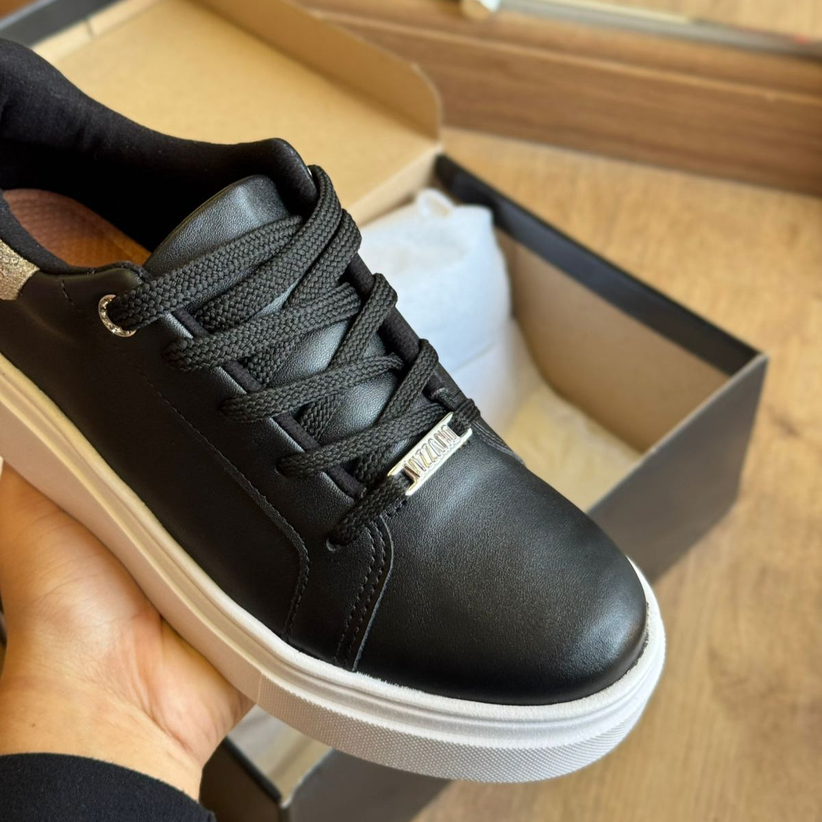 Tênis Vizzano Detalhe Brilhoso 1339.341