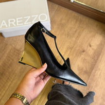 Scarpin Arezzo Couro Salto Anabela Dourado Tira A137010008