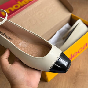 Sapatilha Moleca com Tira no Tornozelo 5824.101