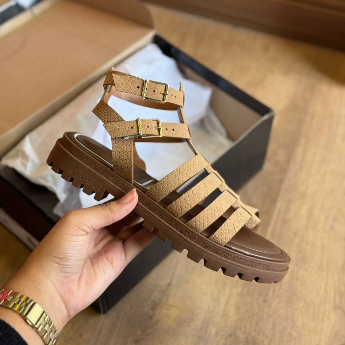 Sandália Vizzano Tiras 6538.102