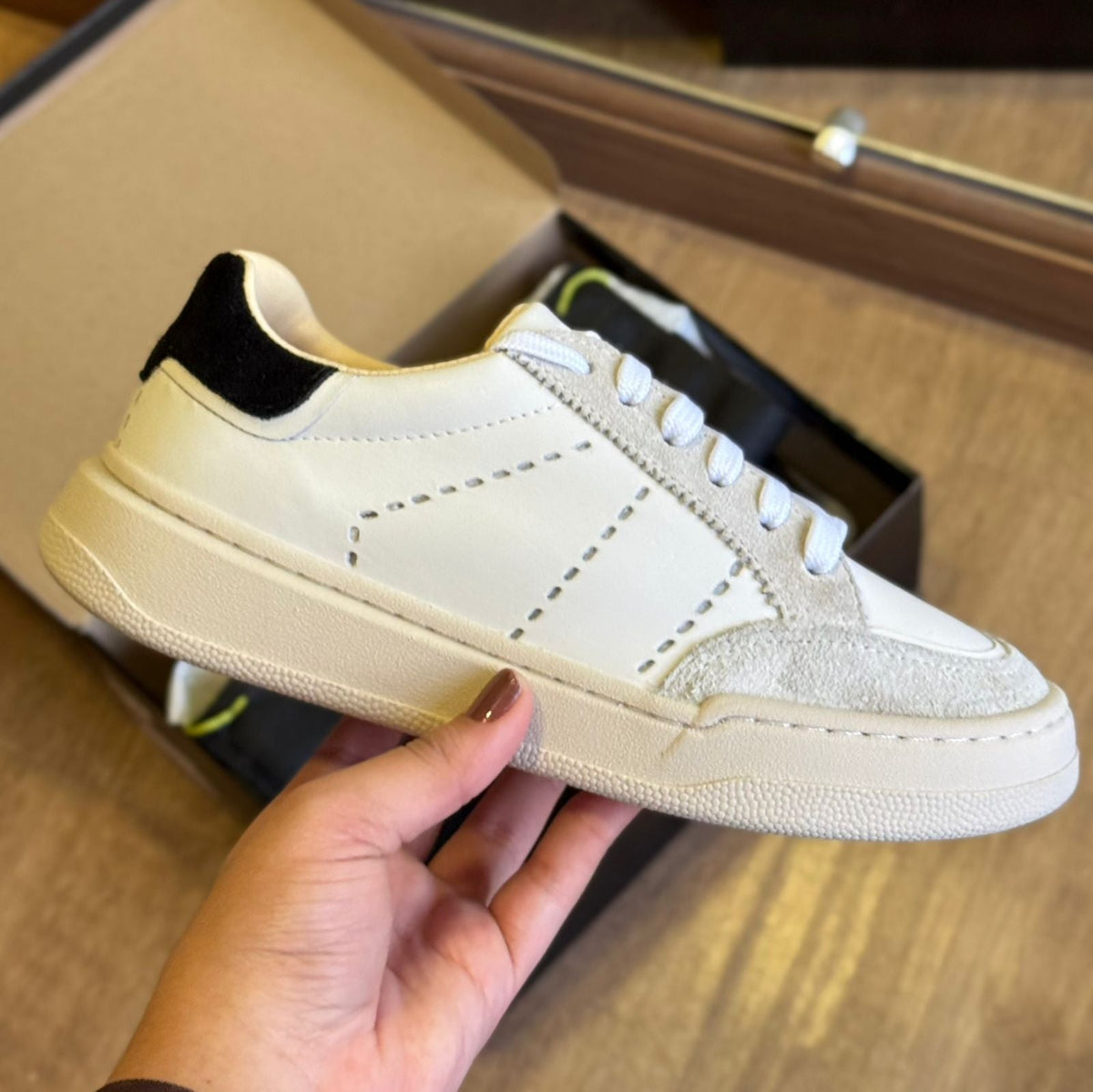 Tênis Santa Lolla Pontilhado 094A.55A4