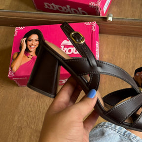 Sandália Dakota de Salto Bloco Detalhe Dourado Y9203