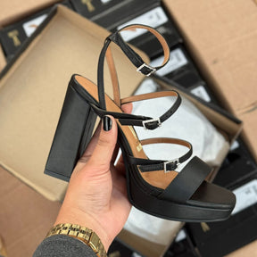 Sandália de Salto Vizzano Tiras Soltas 6551.104