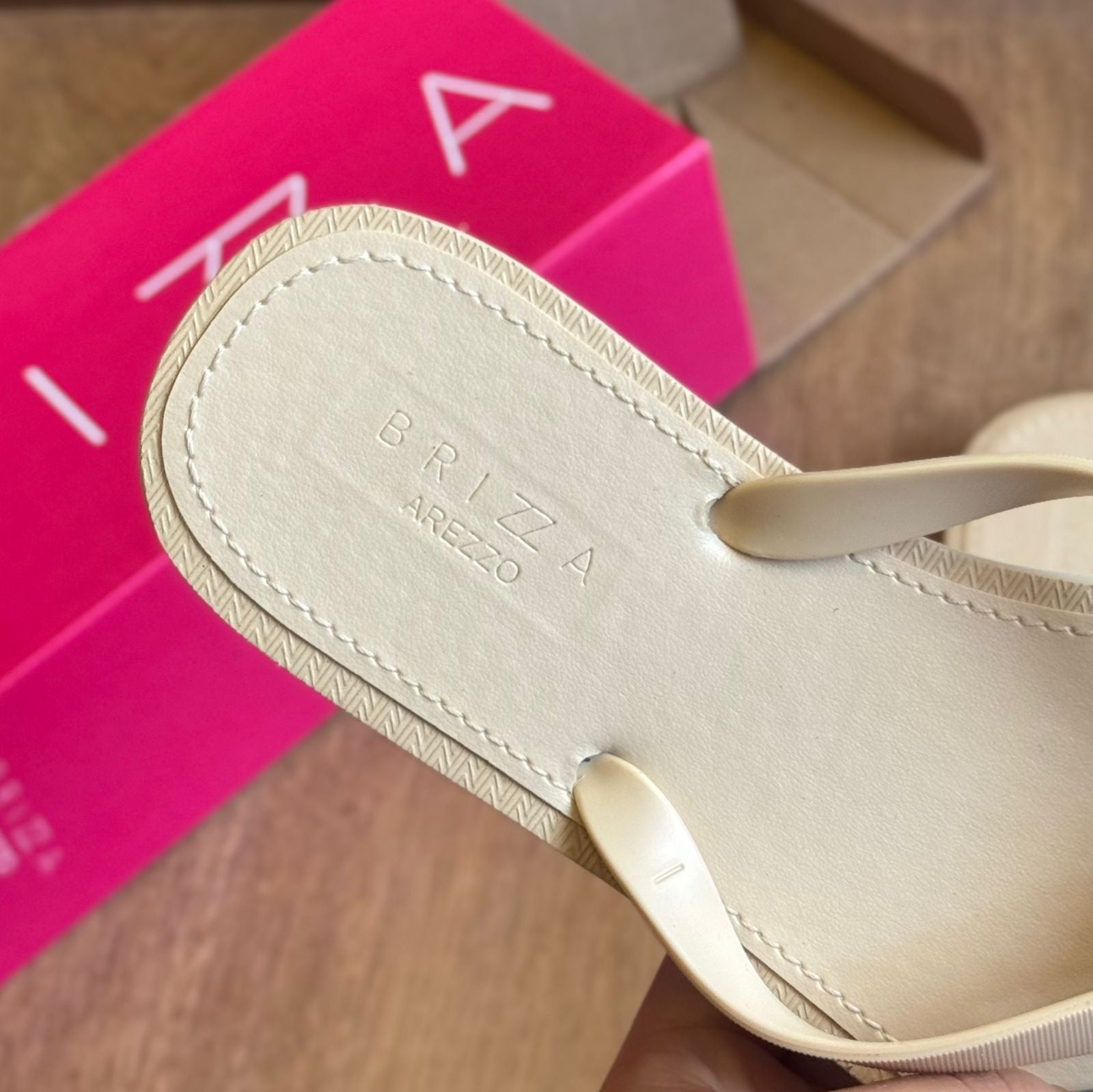 Chinelo Arezzo Liberdade Z190260135