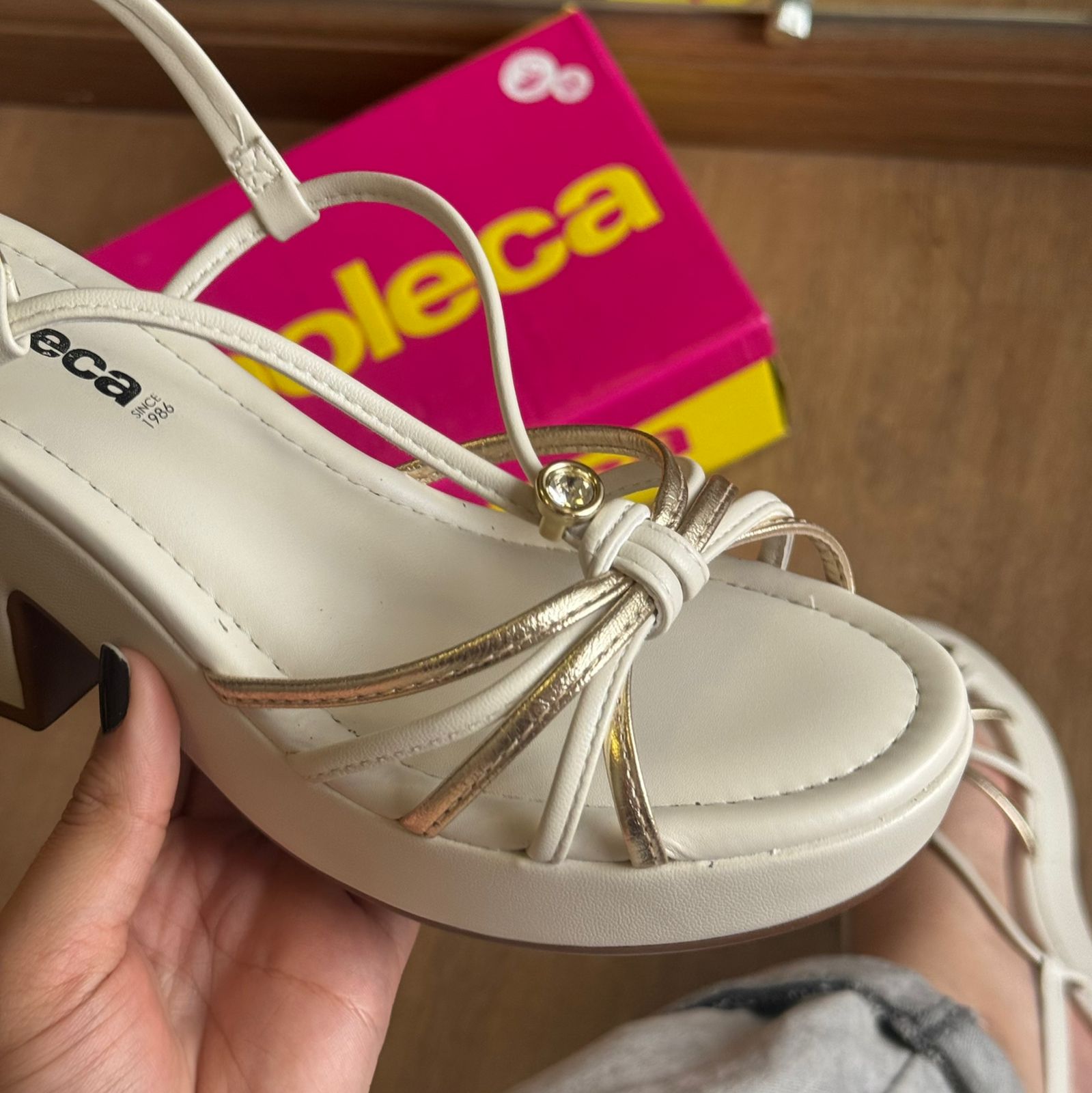 Sandália Salto Moleca Tiras Amarradas 5549.110