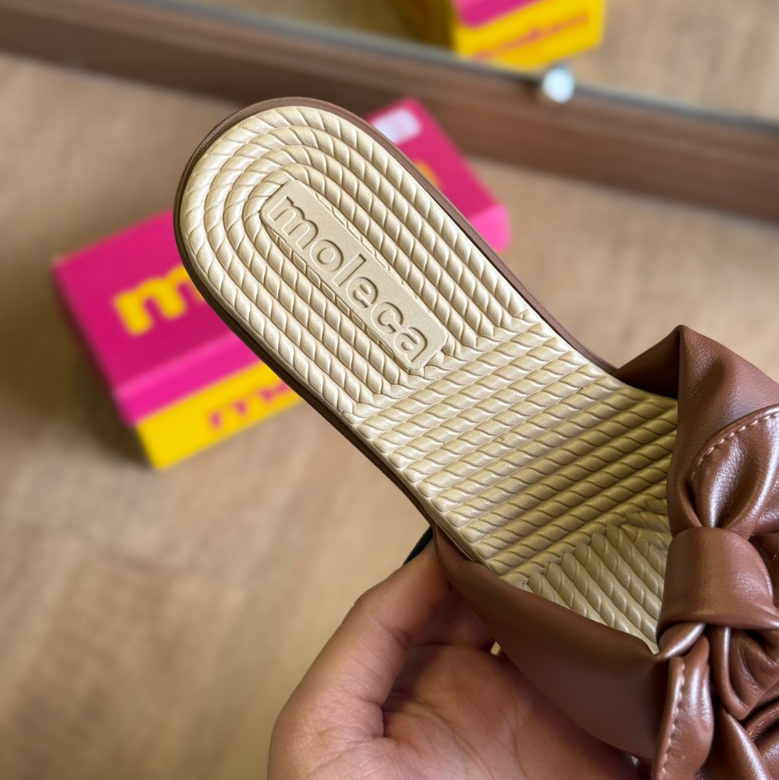 Sandália Rasteira Moleca Dois Laços 5558.104