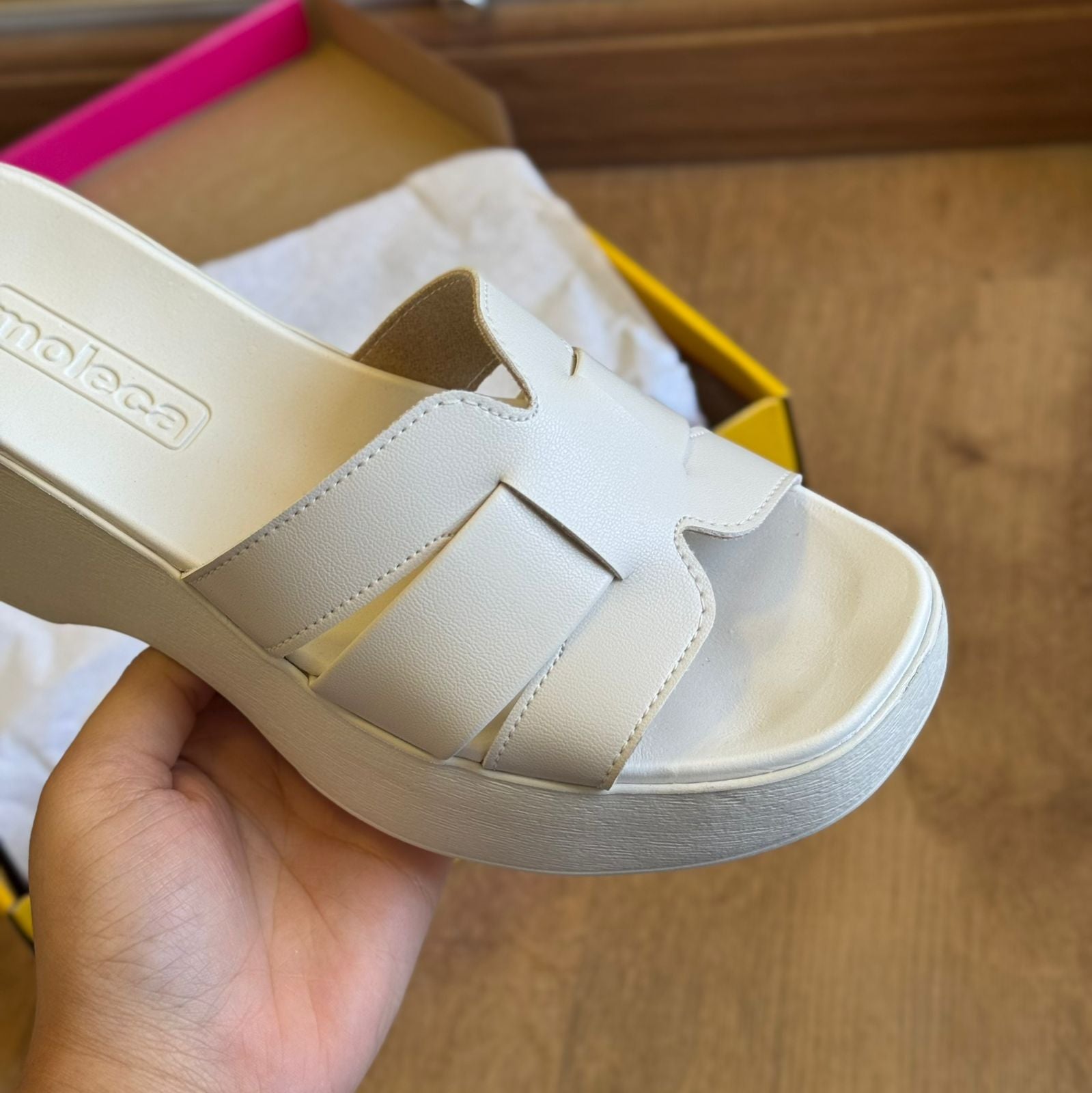 Sandália Tiras Grossas Moleca 5503.119