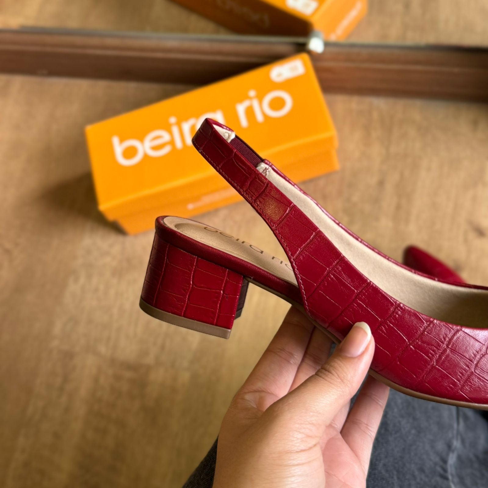 Scarpin Couro Croco Beira Rio 4182.220.3060.15745