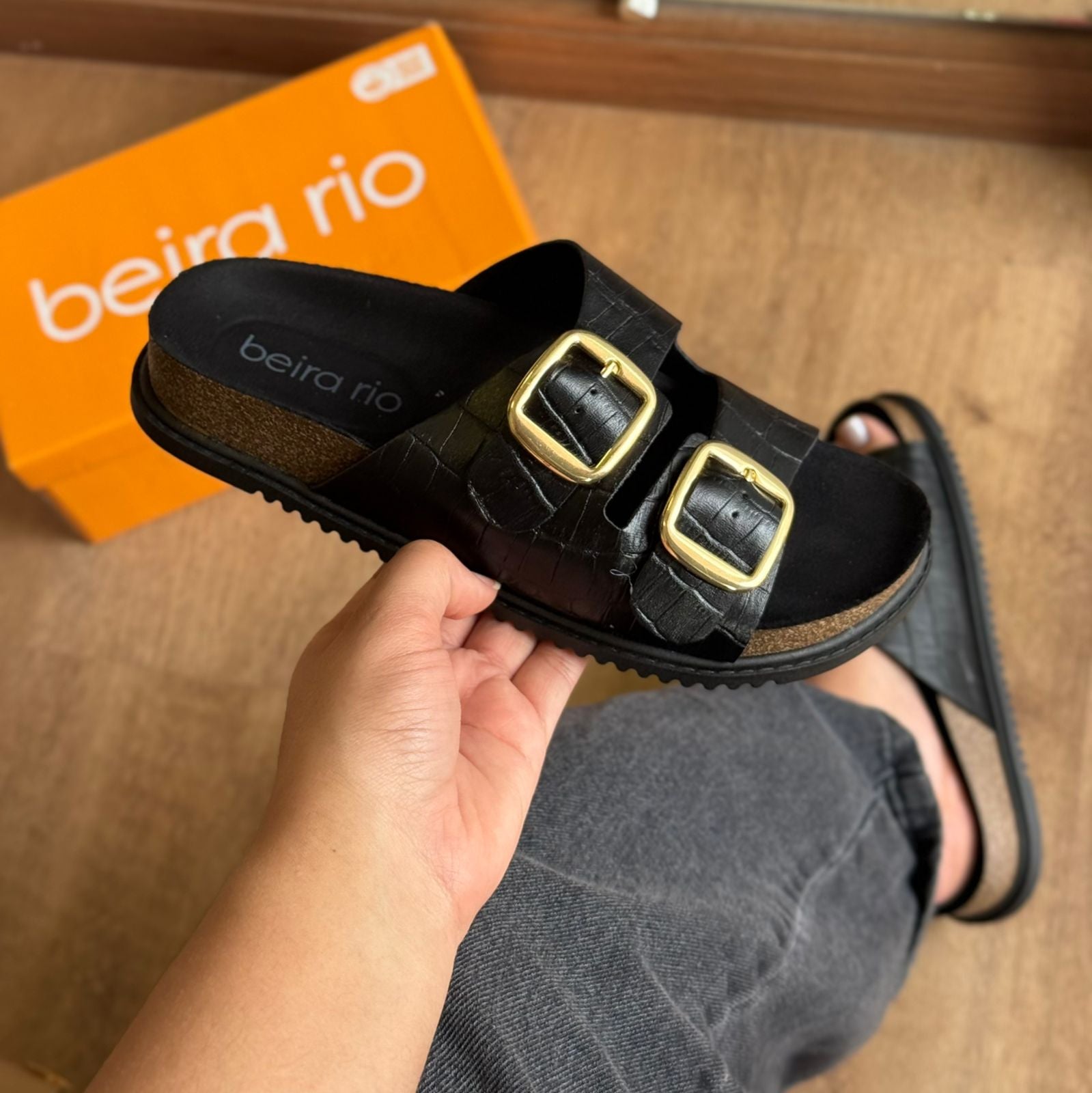 Papete Detalhe Fivela Dourada Beira Rio 8523.108.30630