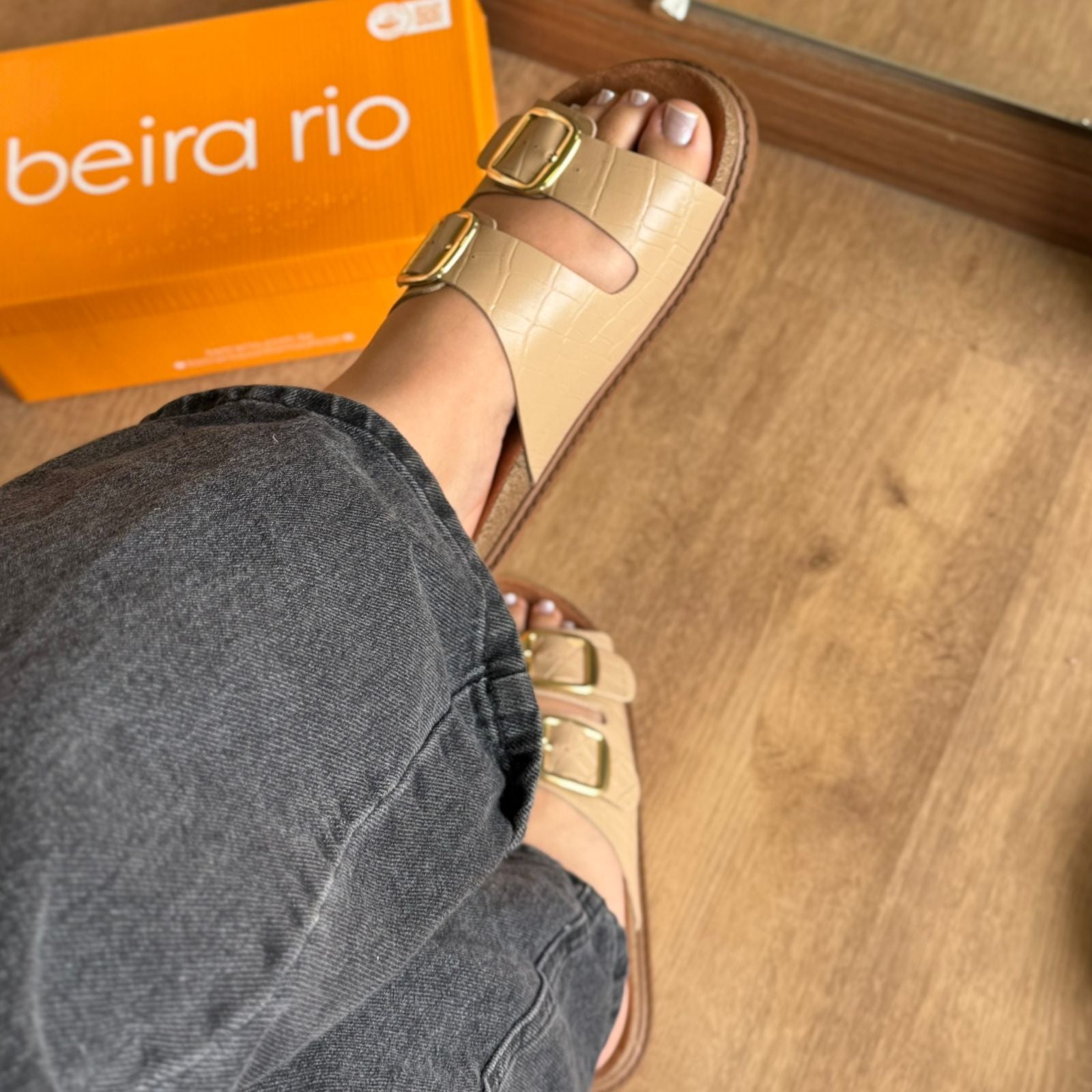 Papete Detalhe Fivela Dourada Beira Rio 8523.108.30630