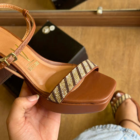 Sandália Vizzano Salto Bloco Tira Brilhosa 6472.215