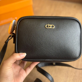 Bolsa Feminina Logo Dourado Beira Rio 80016.5.26492