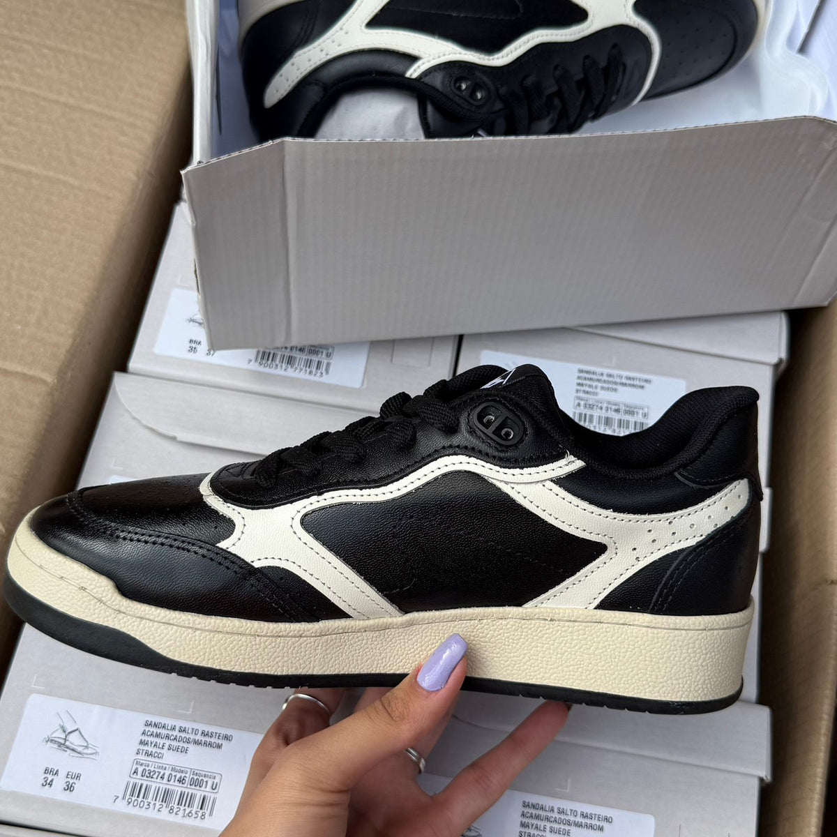 Tênis Casual Couro Arezzo A128040048