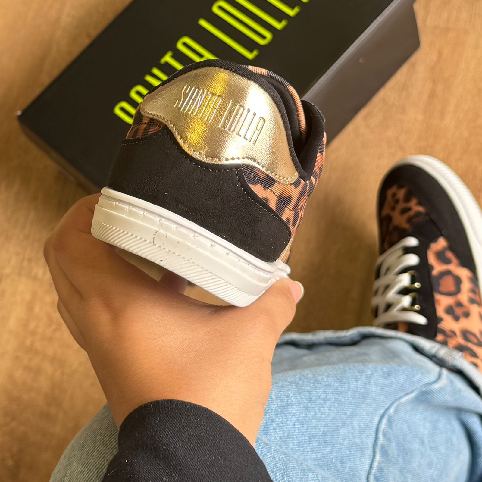 Tênis Santa Lolla Couro Camurça 0896.582B.0A67