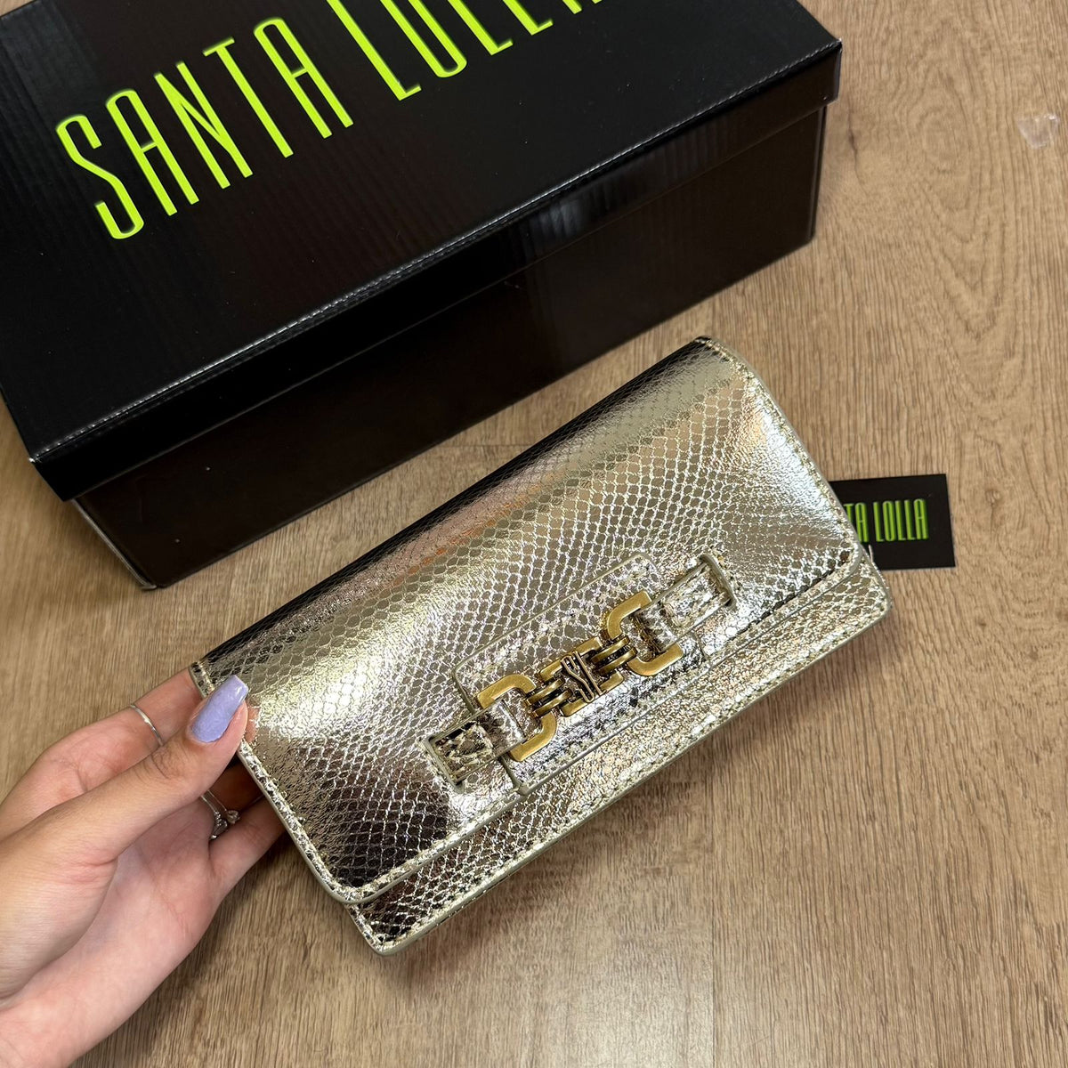 Bolsa Santa Lolla Metalizada Alça Transversal 0470.4B6B
