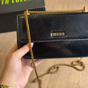 Bolsa Santa Lolla Metalizada Alça Transversal Corrente 0470.56A4.037C