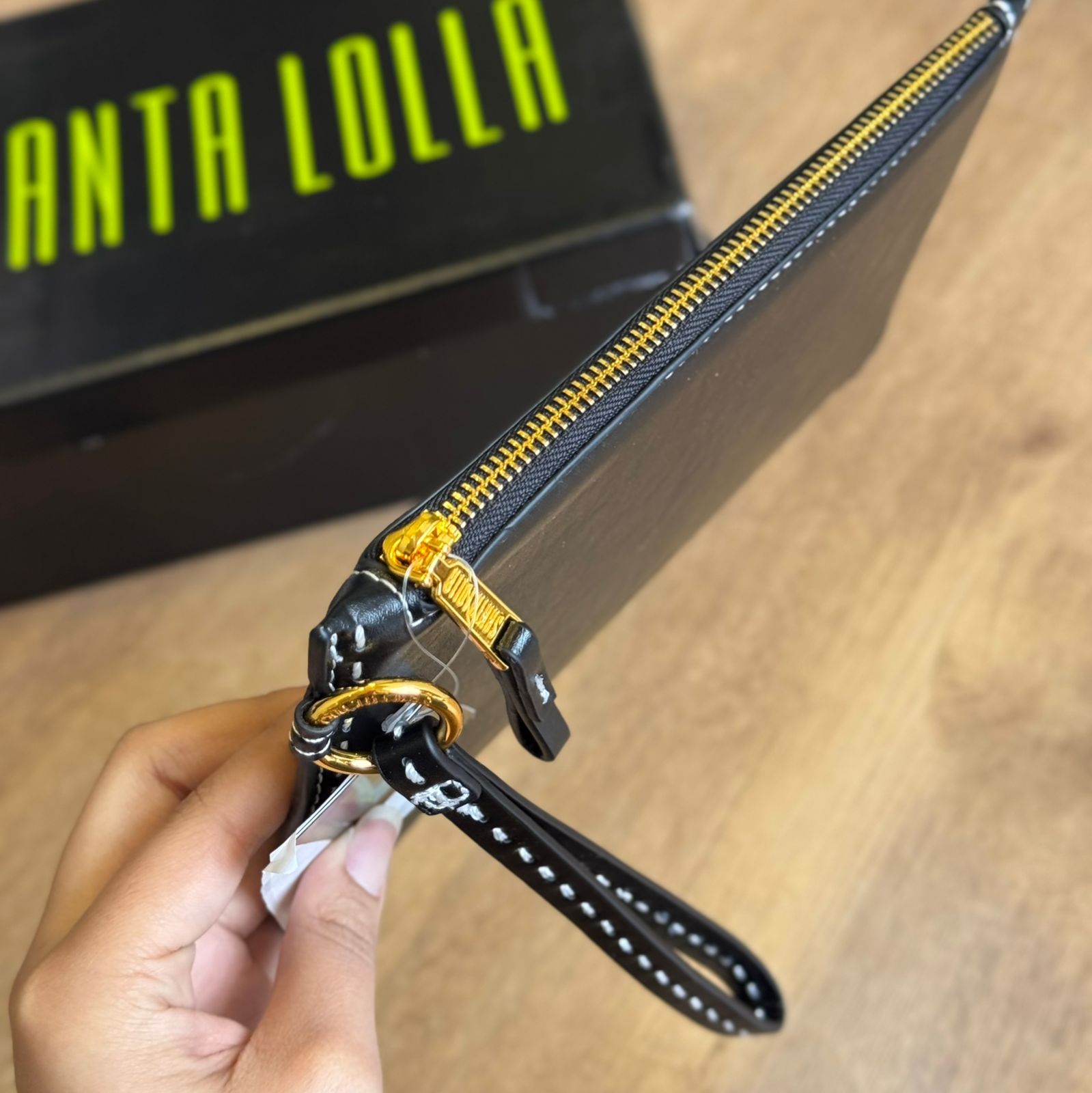 Clutch Santa Lolla Alça de Mão 0450.50C5