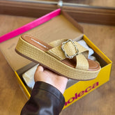 Sandália Moleca Detalhe Fino na Tira 5553.101 - Natural