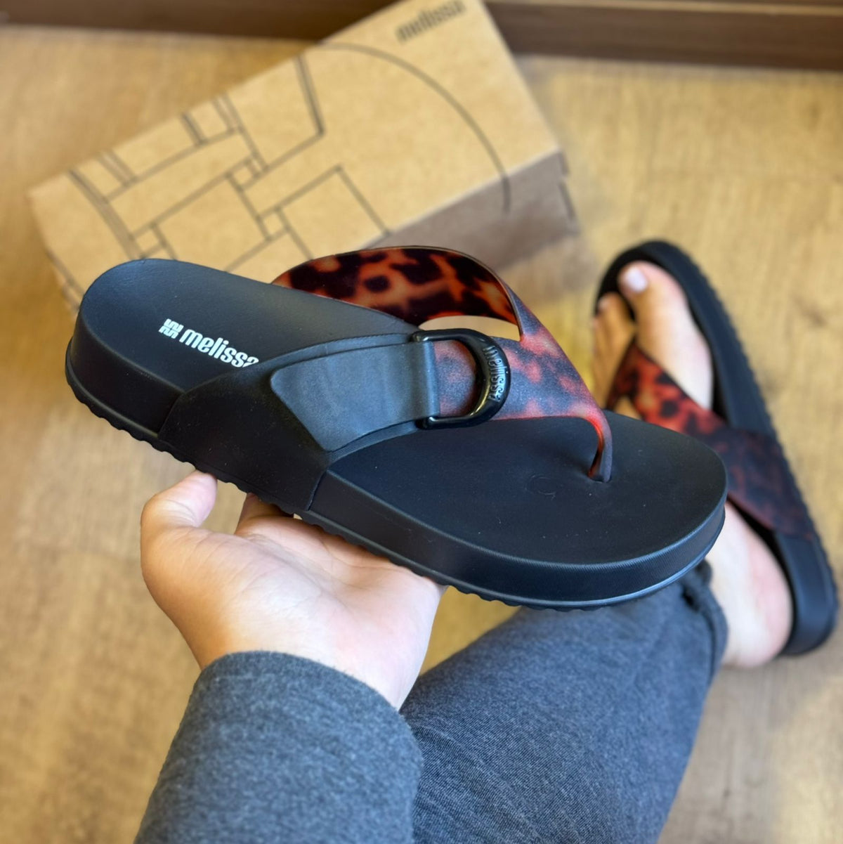 Sandália Melissa Cozy Thong 37742