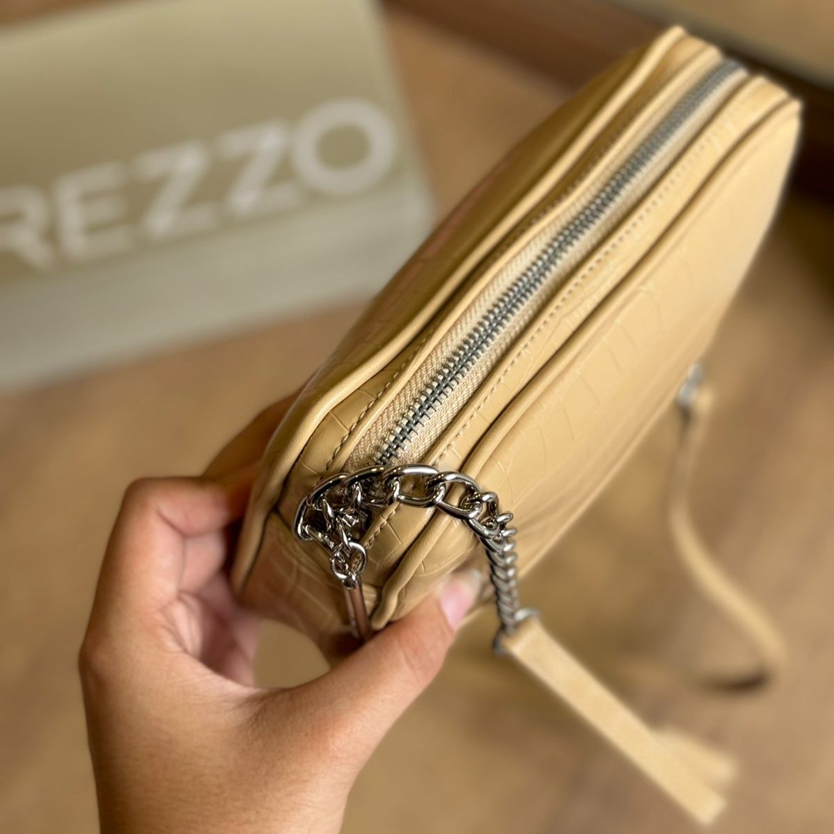 Bolsa Arezzo Pequena Corrente Basic A500110670