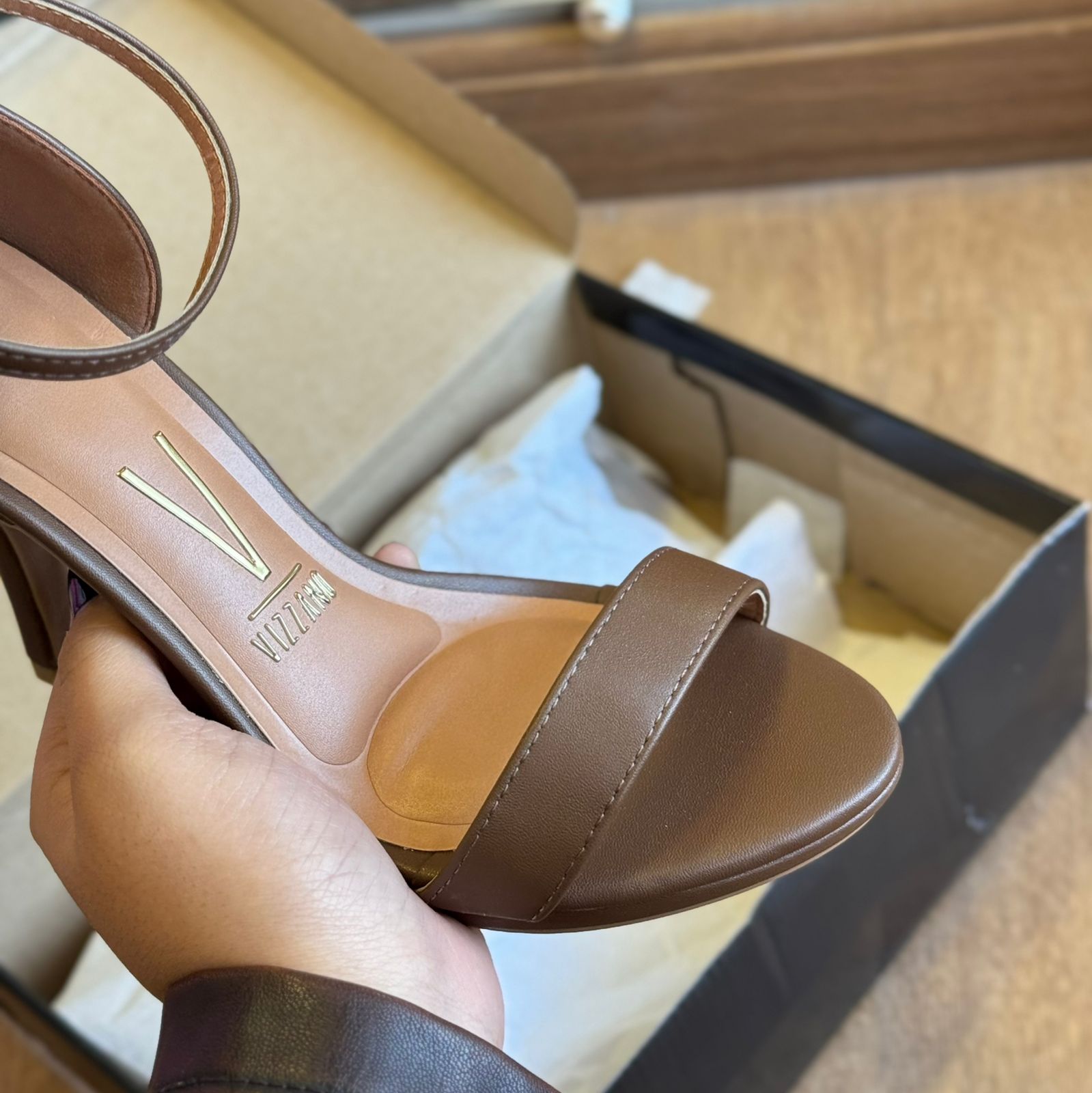 Salto Vizzano Fino com Ajuste 6210.655.7286