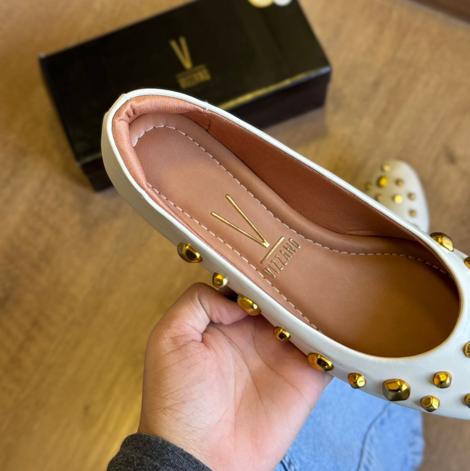 Sapatilha Vizzano Pedrarias Douradas 1443.111