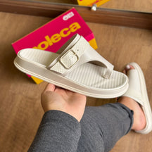 Sandália Moleca Escama de Cobra 5556.102