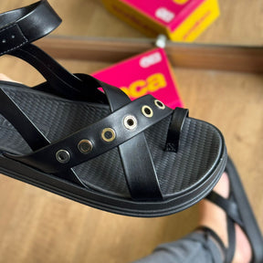 Sandália Moleca Tiras Entrelaçadas 5556.104