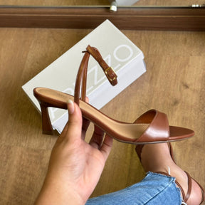 Sandália Salto Arezzo Livre e Solto A139220001