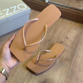 Chinelo Arezzo de Dedo Tiras Finas 191680001