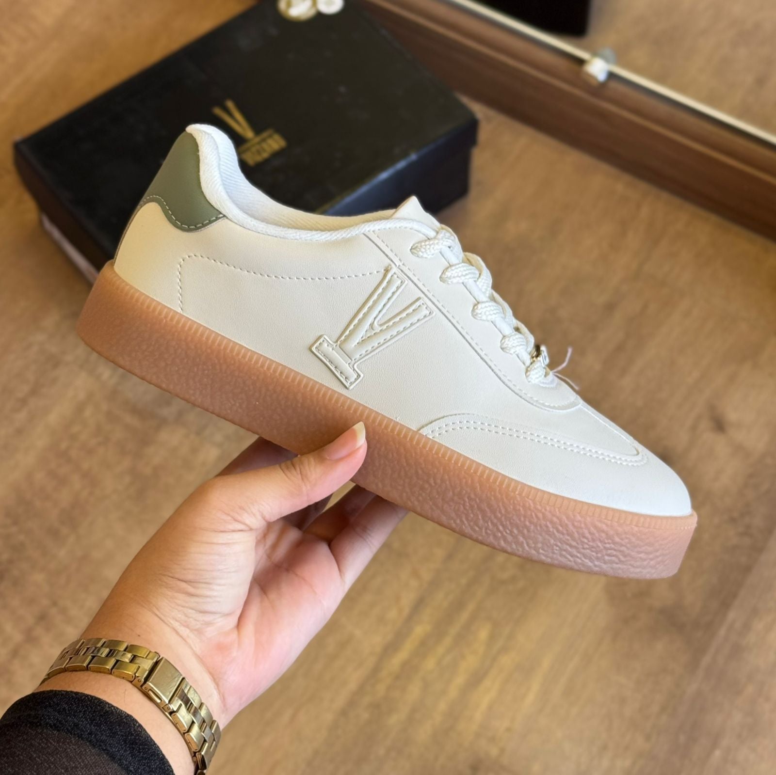 Tênis Vizzano Casual Cadarço de Laço 1444.105