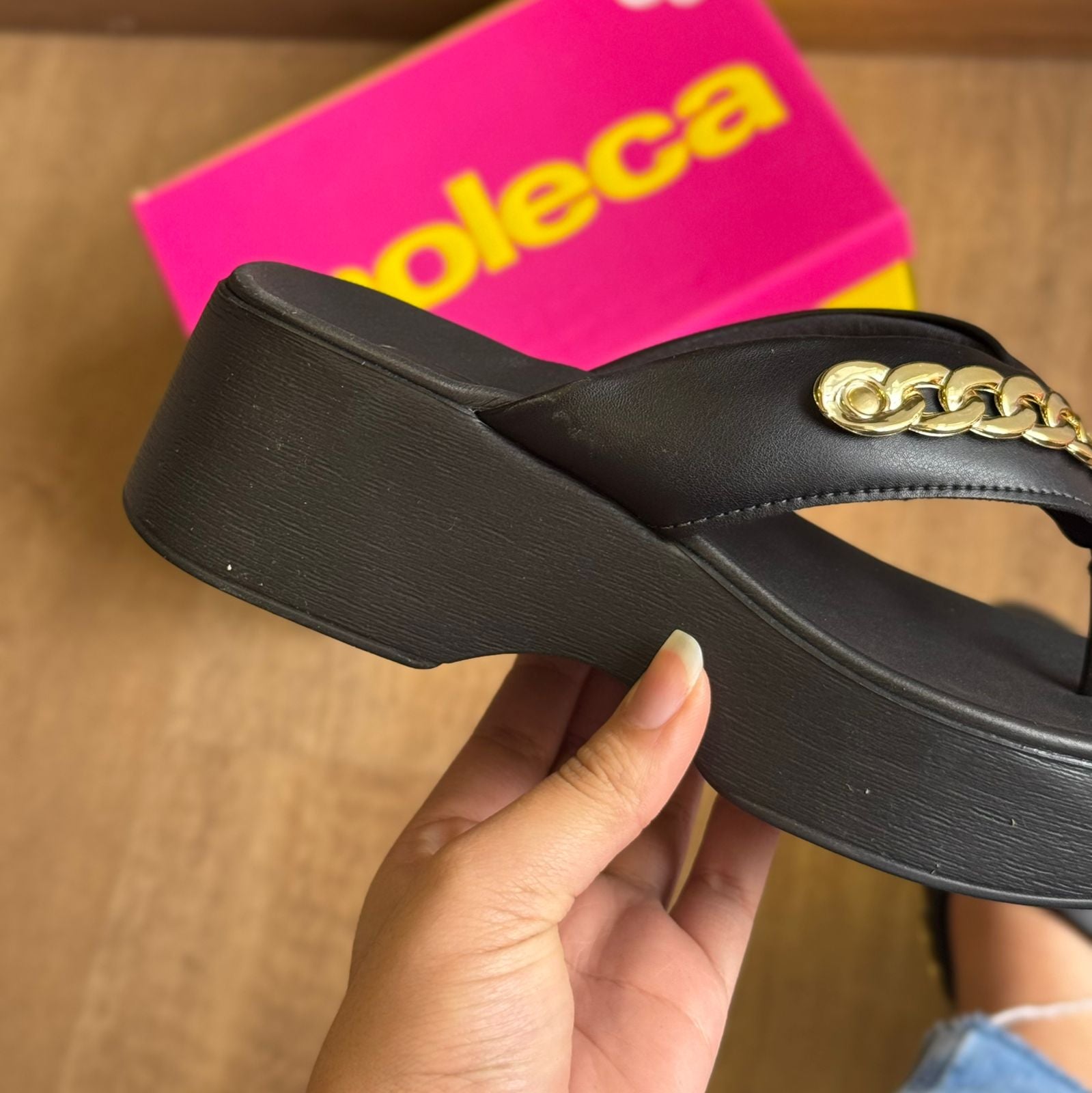 Tamanco Moleca Pedrarias Douradas 5503.117