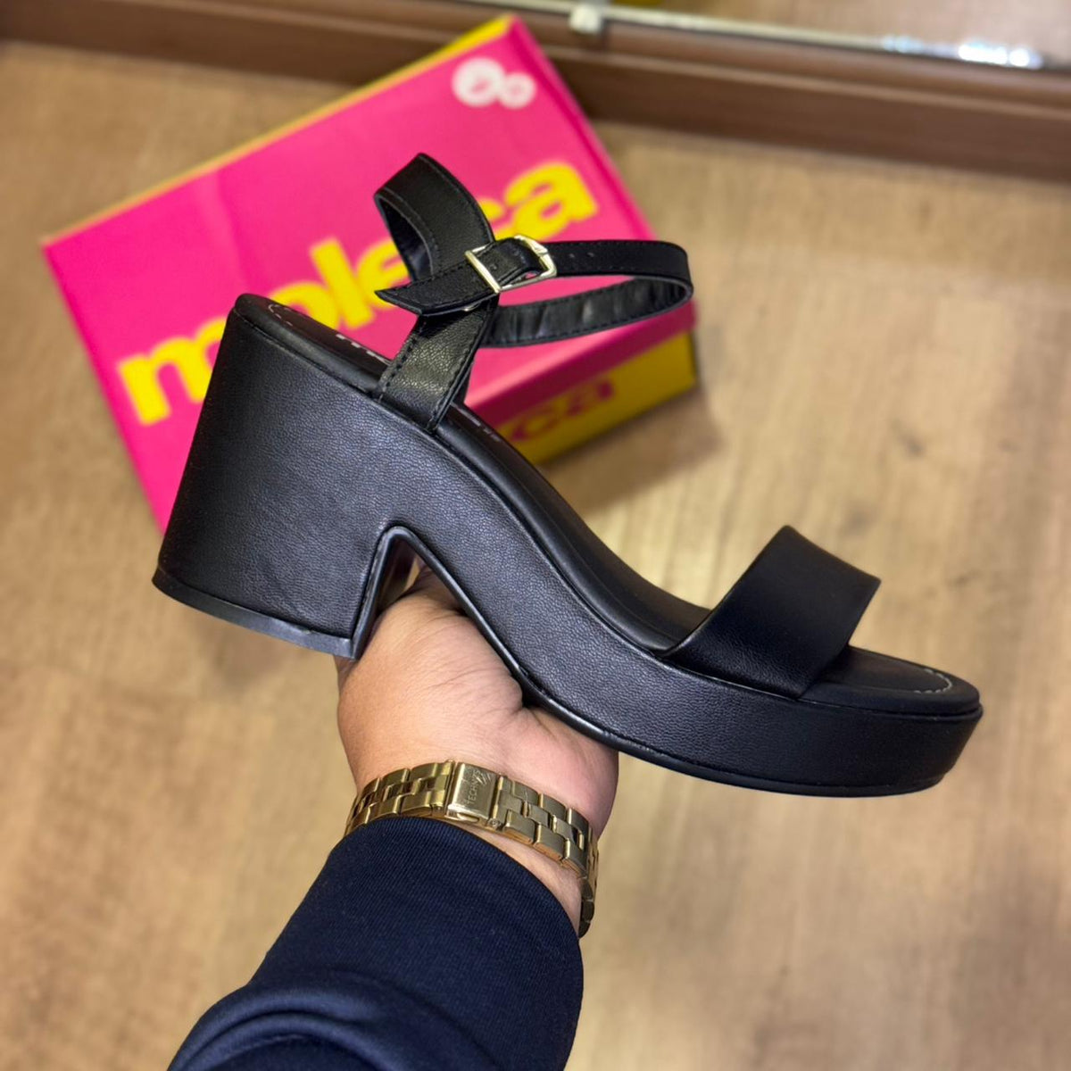 Sandália Moleca Salto Grosso 5549.102