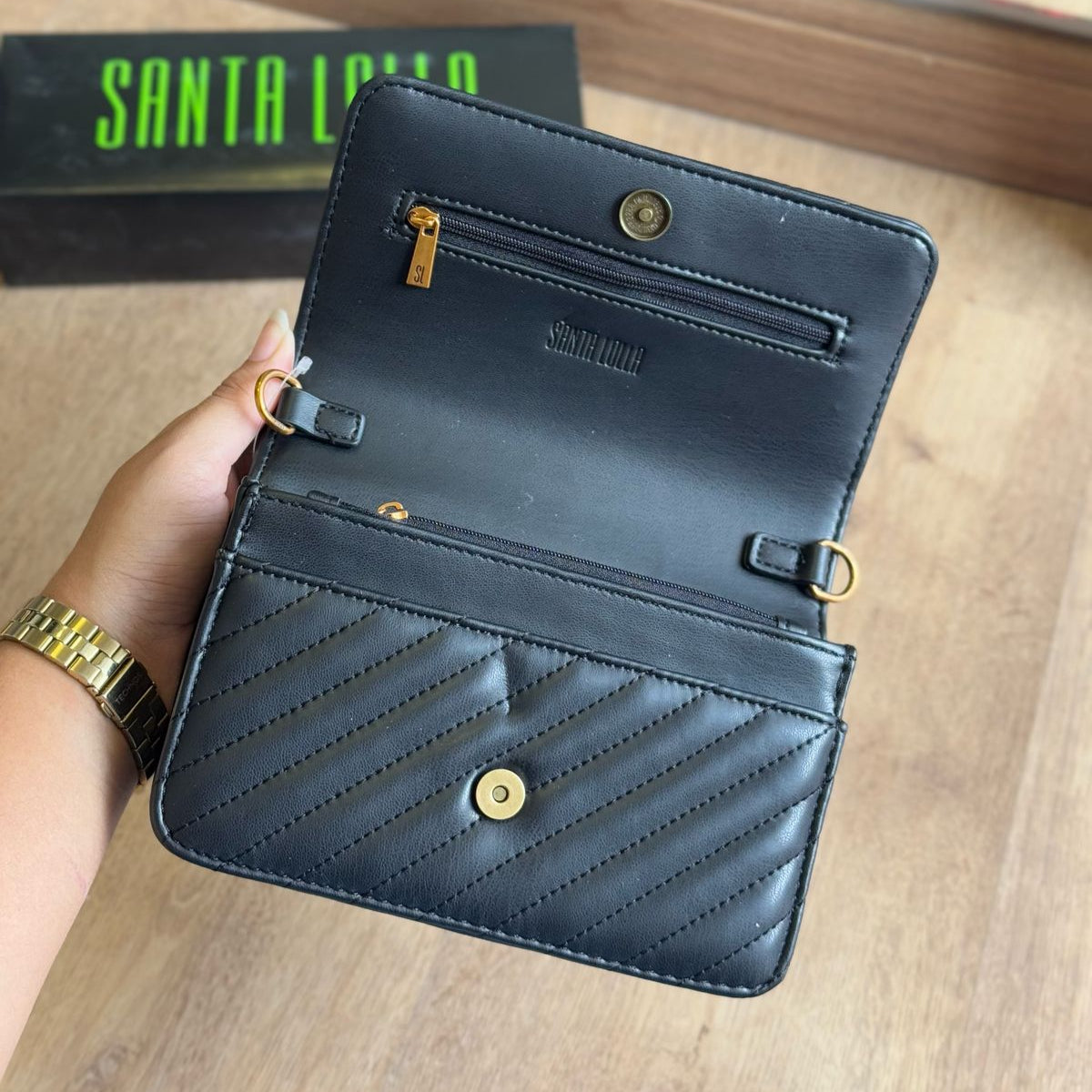 Bolsa Santa Lolla Pequena Soft Transversal  0470.4EE8.037B