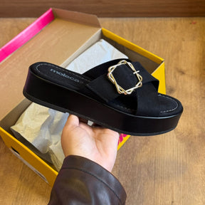 Sandália Moleca Detalhe Fino na Tira 5553.101