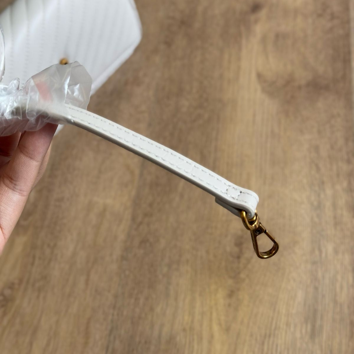 Bolsa Santa Lolla Pequena Soft Transversal  0470.4EE8.037B