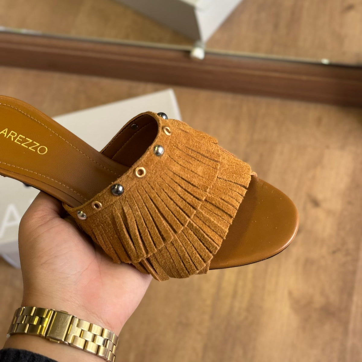 Sandália Arezzo Salto Fino Franjas A137870003