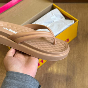 Chinelo de Dedo Moleca 5554.100