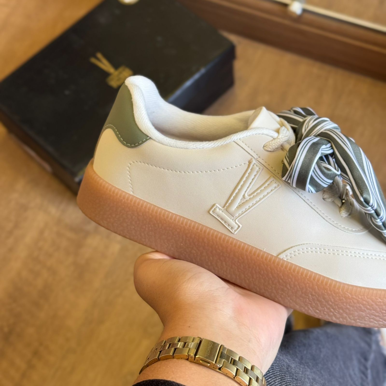 Tênis Vizzano Casual Cadarço de Laço 1444.105