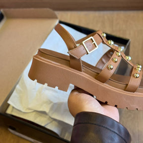 Sandália Vizzano Tratorado Pontinhos nas Tiras 6499.110.7286