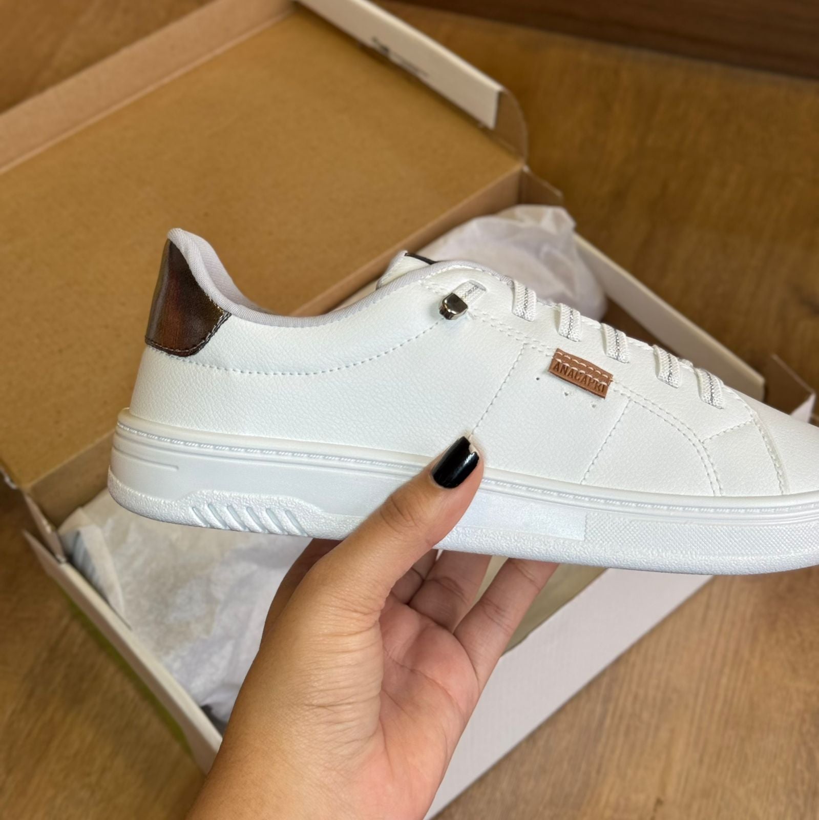 Tênis Ana Capri Basico Calce Fácil C307040002