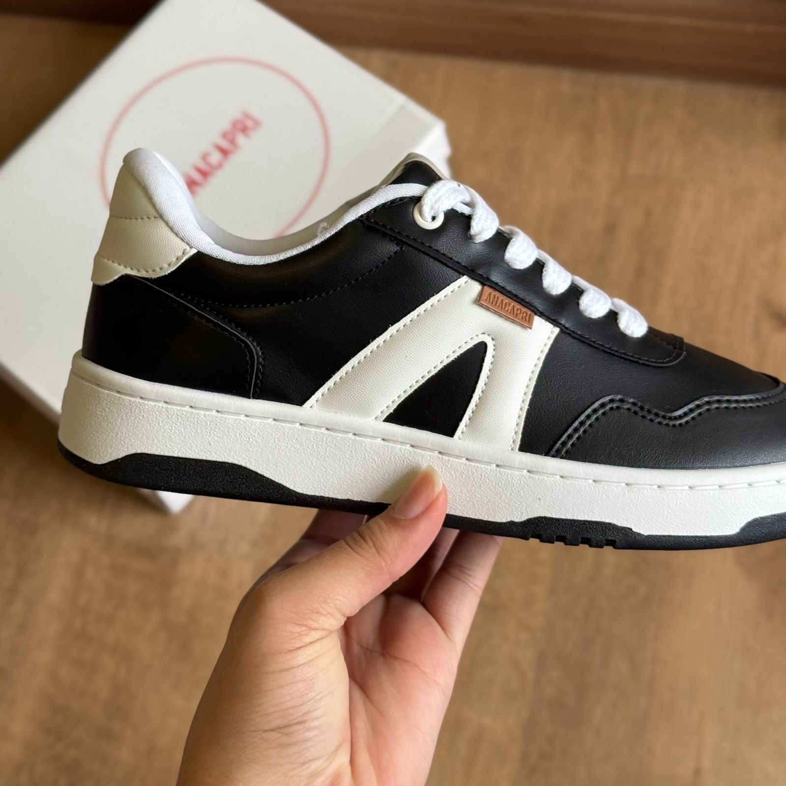 Tênis Ana Capri Adulto AC1119 Collab Virginia C306500002