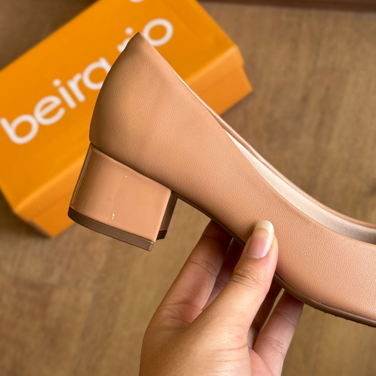 Sandália Beira Rio Salto Bloco 4182.200