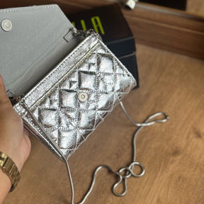 Bolsa Santa Lolla Carteira Transversal Metalizada e Verniz 0471.46BB