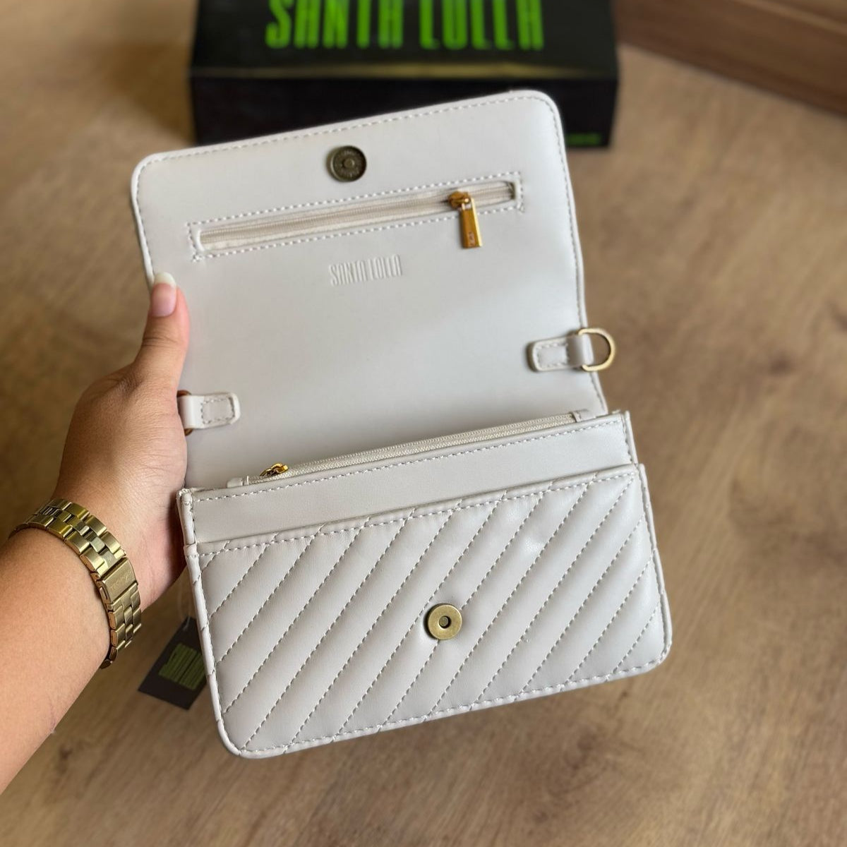 Bolsa Santa Lolla Pequena Soft Transversal  0470.4EE8.037B